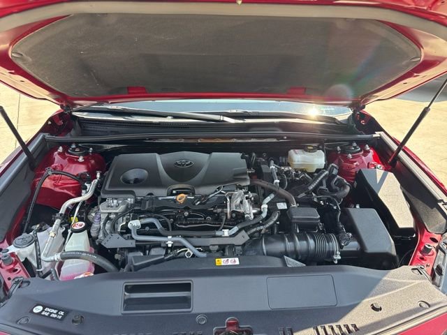 Used 2020 Toyota Camry XLE image 29