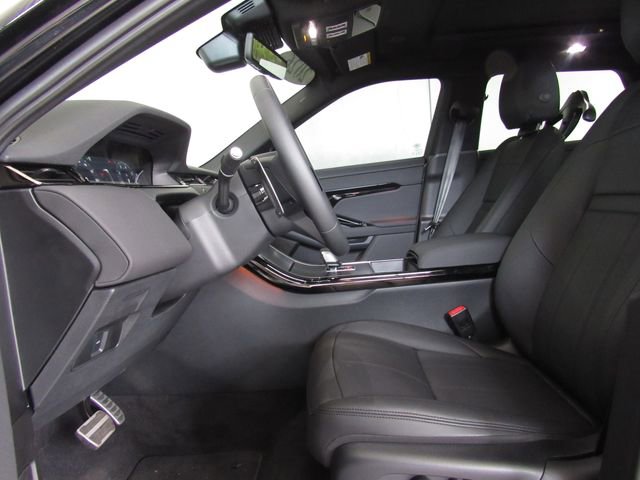 Used 2026 Land Rover Range Rover Evoque Dynamic SE AWD/4WD image 9