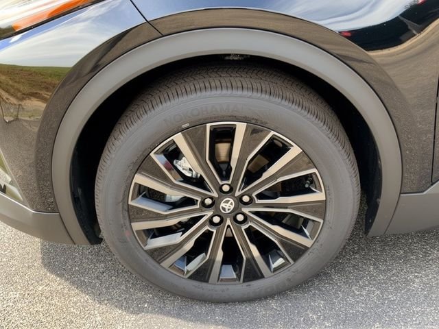 New 2026 Toyota C-HR AWD/4WD image 12