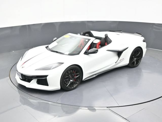 Used 2024 Chevrolet Corvette Z06 RWD image 60