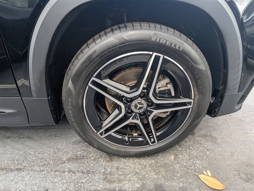 Certified 2024 Mercedes-Benz GLB 250 image 21