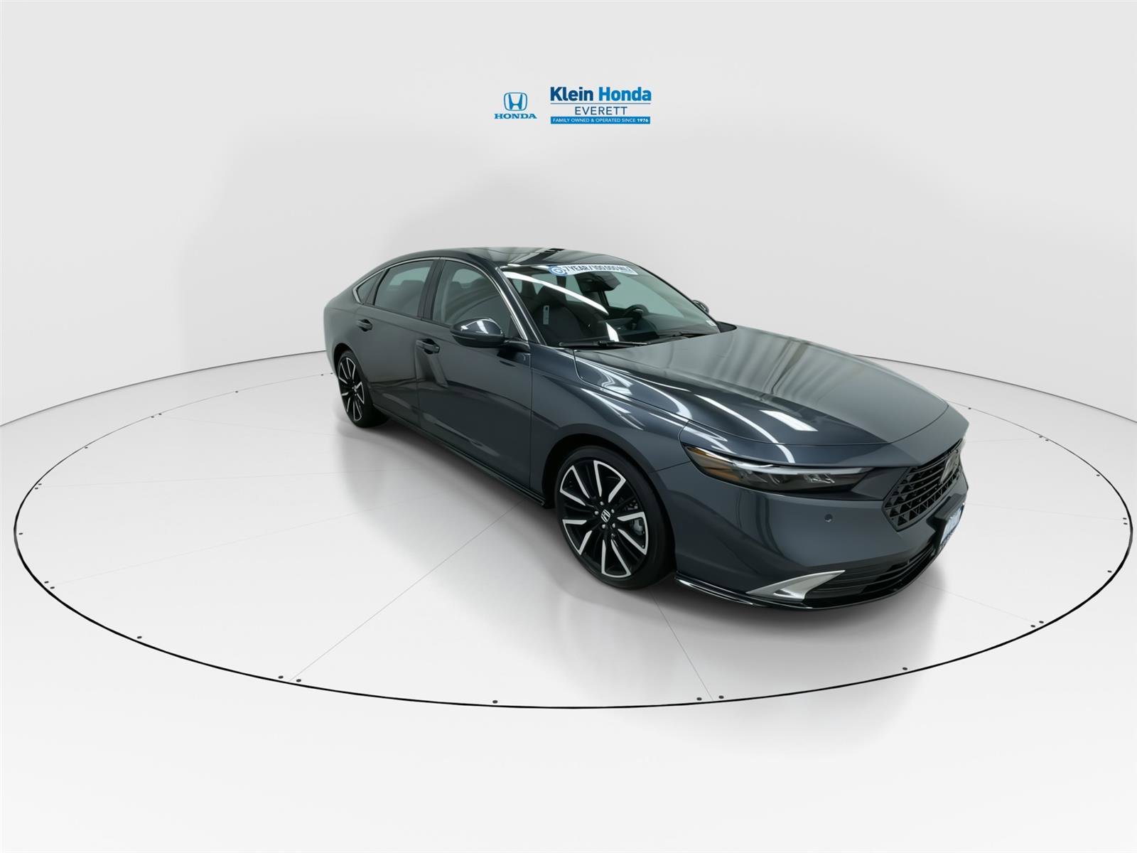 Certified 2025 Honda Accord Touring image 4