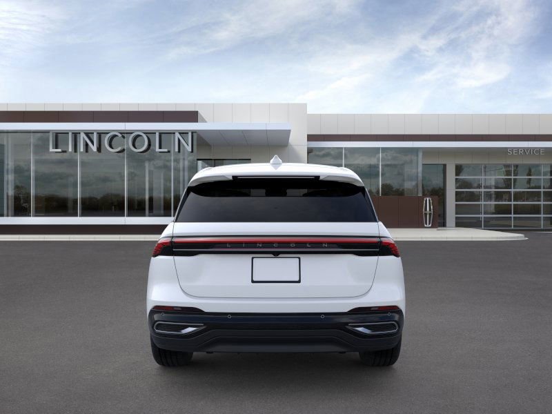 New 2026 Lincoln Nautilus Premier image 5