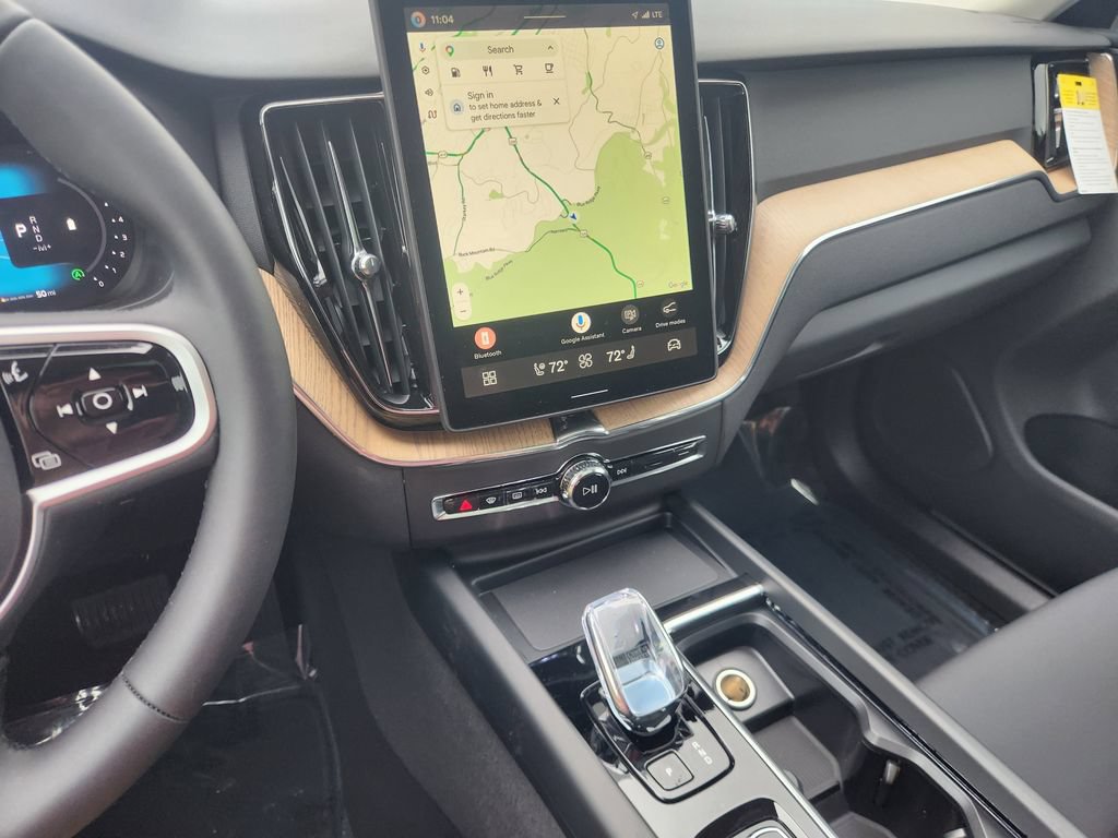 New 2026 Volvo XC60 B5 Core w/ Climate Package AWD/4WD image 27