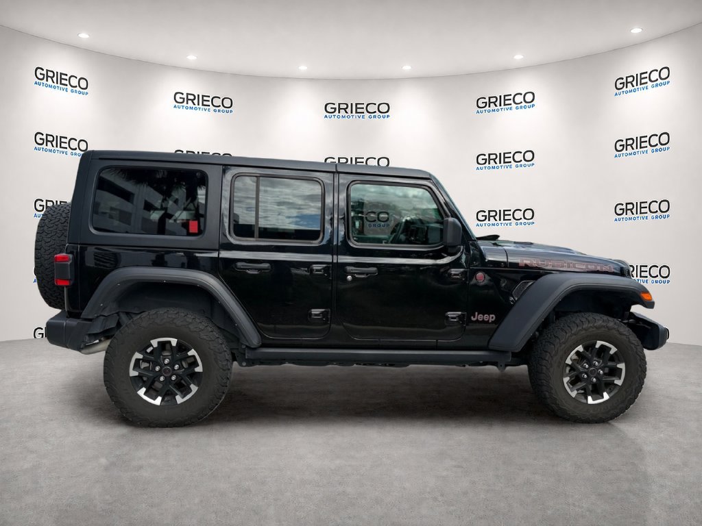 Used 2025 Jeep Wrangler Unlimited Rubicon AWD/4WD image 8