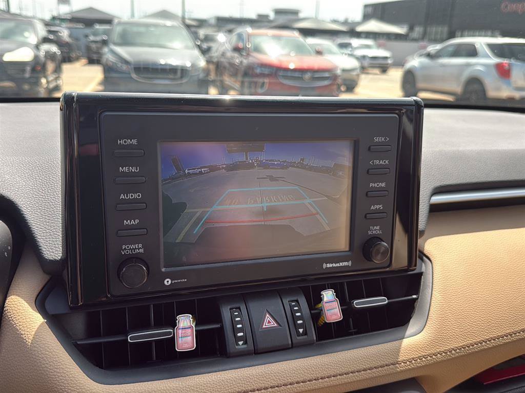 Used 2021 Toyota RAV4 XLE Premium AWD/4WD image 6