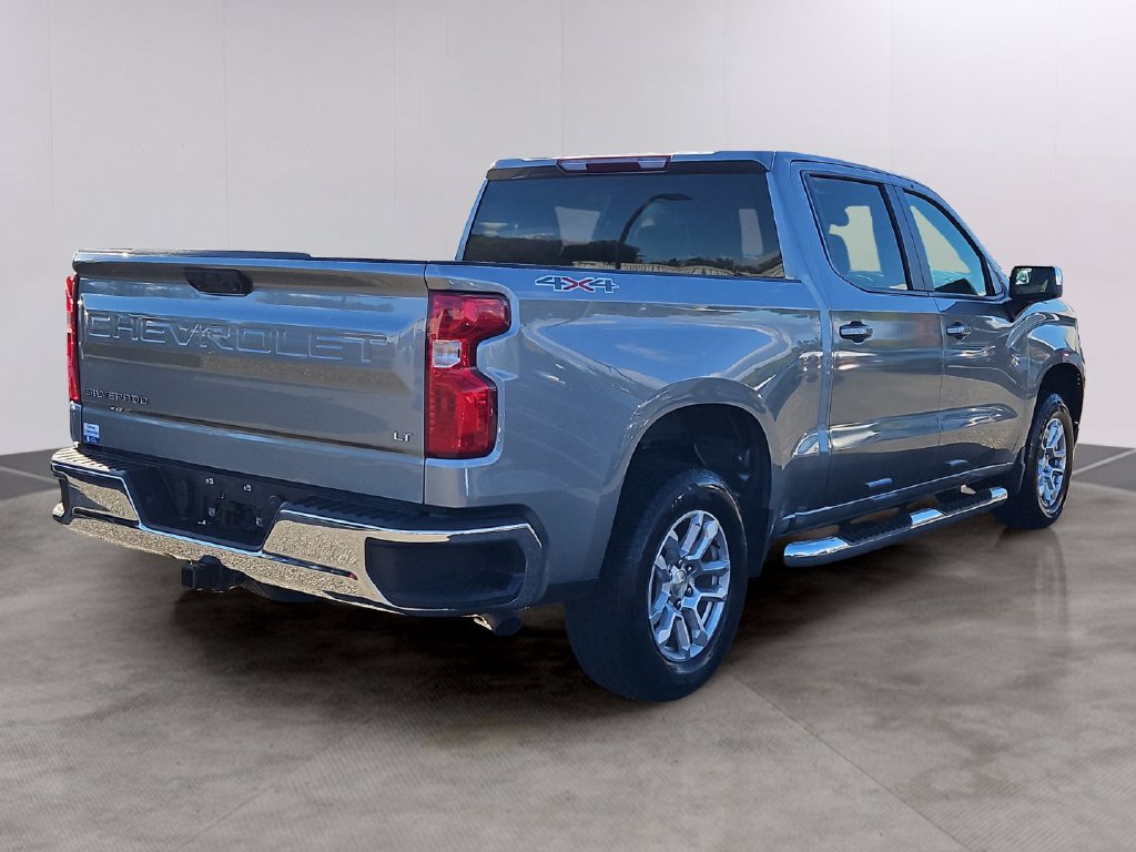 Used 2023 Chevrolet Silverado 1500 LT AWD/4WD image 4