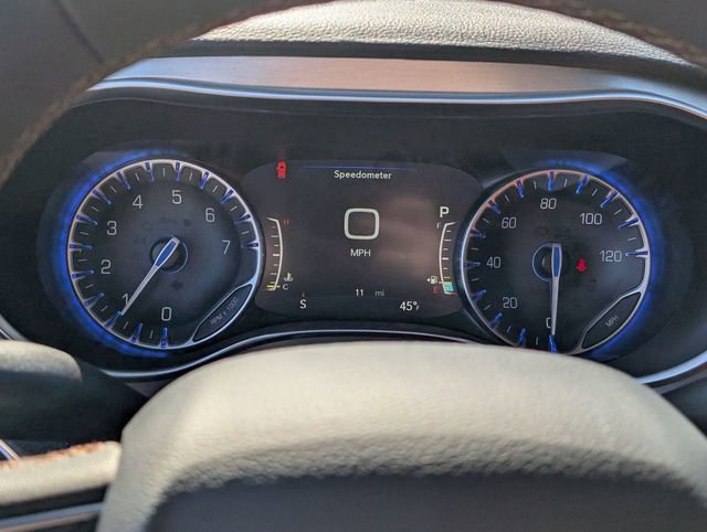 New 2026 Chrysler Pacifica Pinnacle image 18