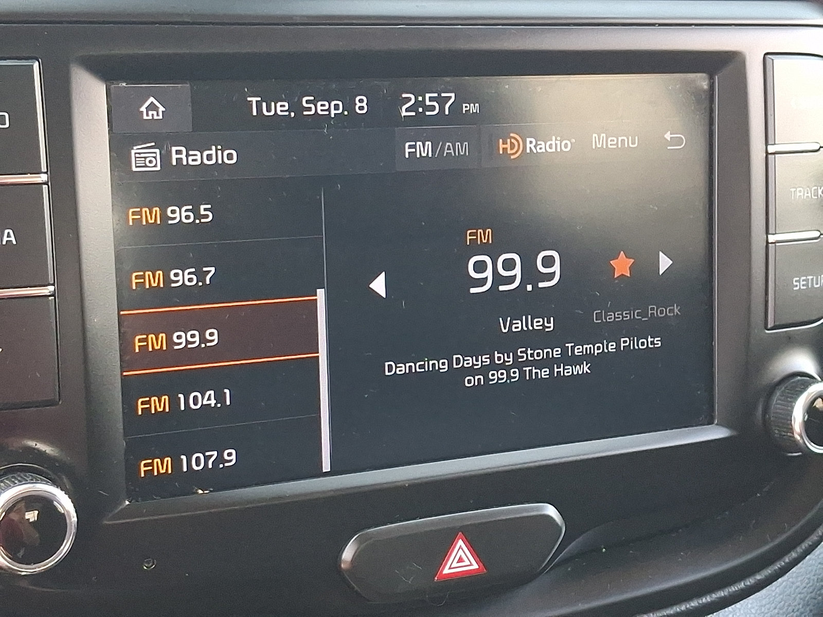 Used 2023 Kia Soul LX w/ LX Technology Package FWD image 17