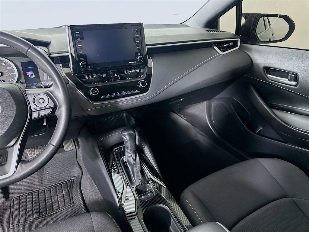 Used 2022 Toyota Corolla SE image 19
