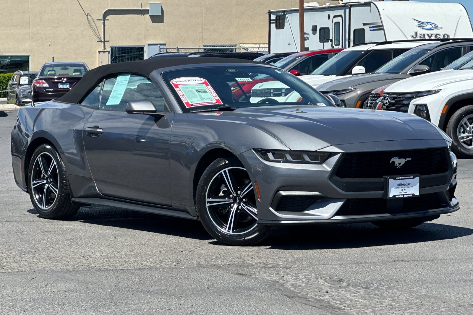 Used 2024 Ford Mustang Premium RWD image 3
