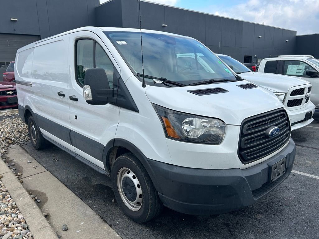 Used 2019 Ford Transit 150 130 Low Roof RWD image 1
