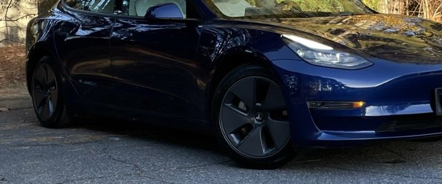 Used 2023 Tesla Model 3 Standard Range image 10