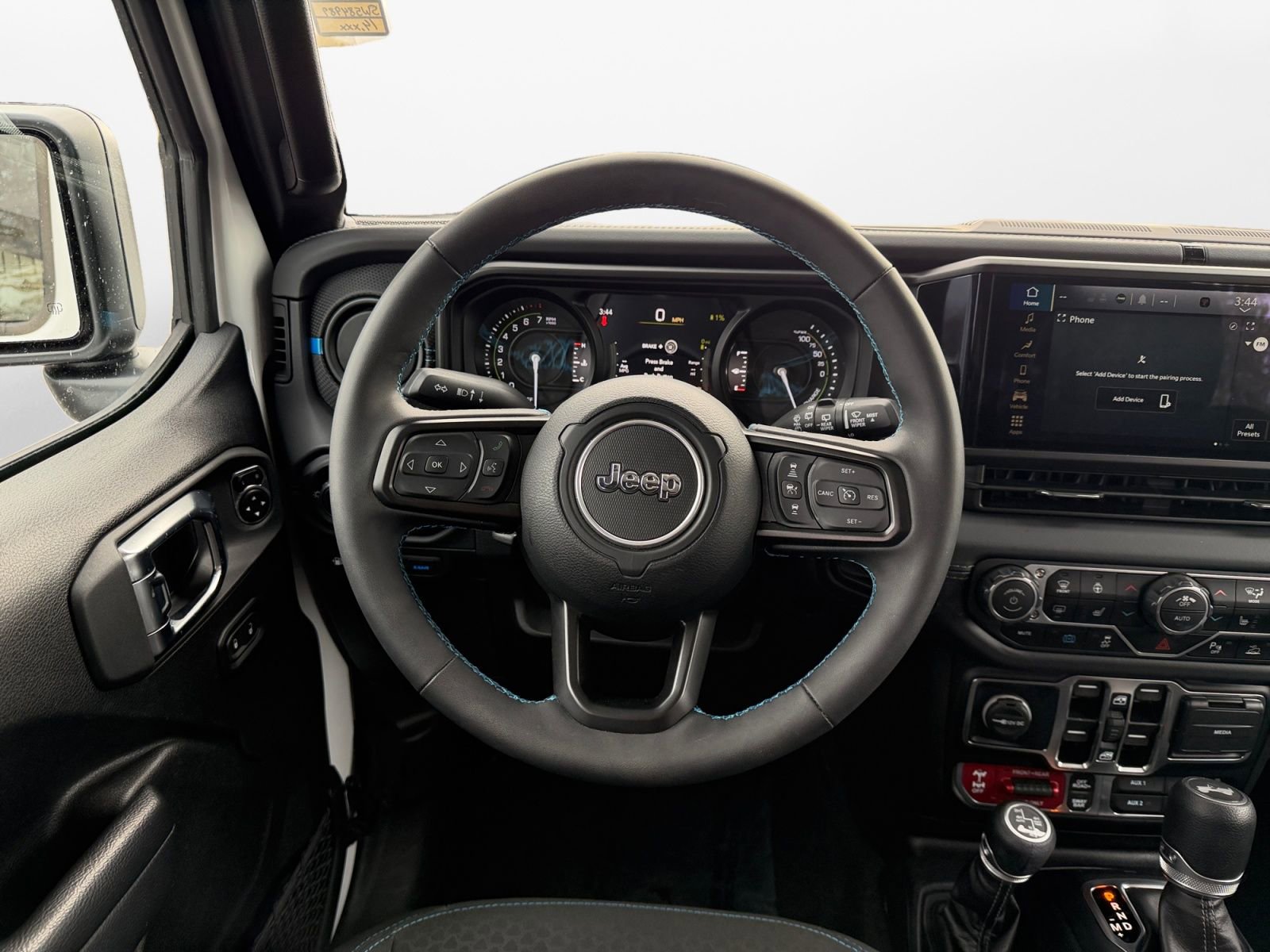 Used 2025 Jeep Wrangler Unlimited Rubicon 4xe w/ Safety Group image 12