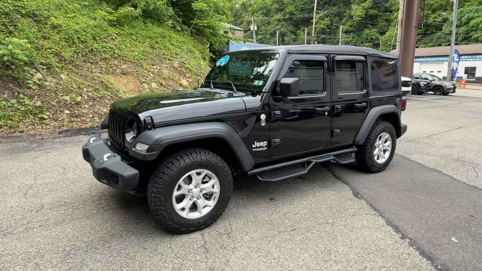 Used 2021 Jeep Wrangler Unlimited Sport AWD/4WD image 4