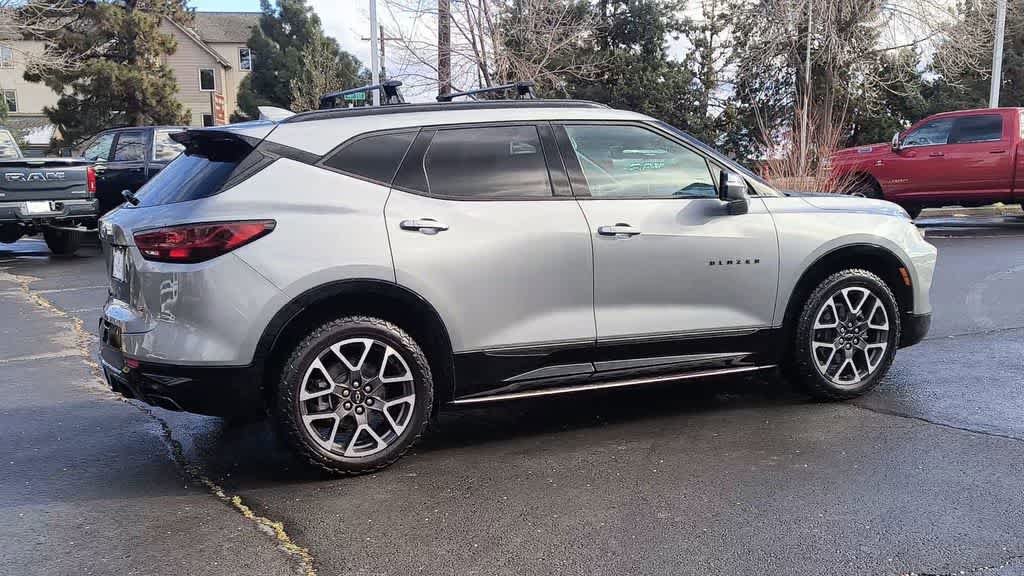 Used 2023 Chevrolet Blazer RS w/ Driver Confidence II Package image 9