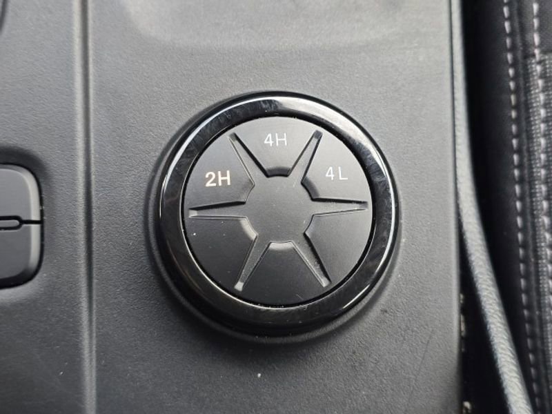 Used 2024 Ford Ranger XL image 27