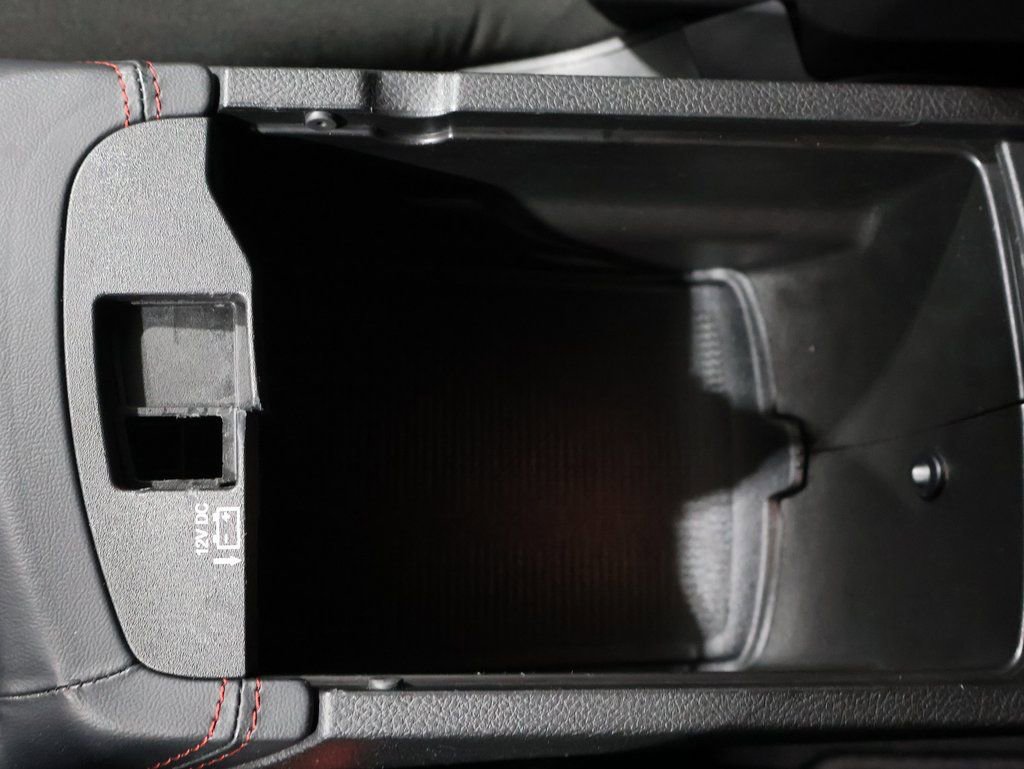 Used 2023 Dodge Durango GT image 31