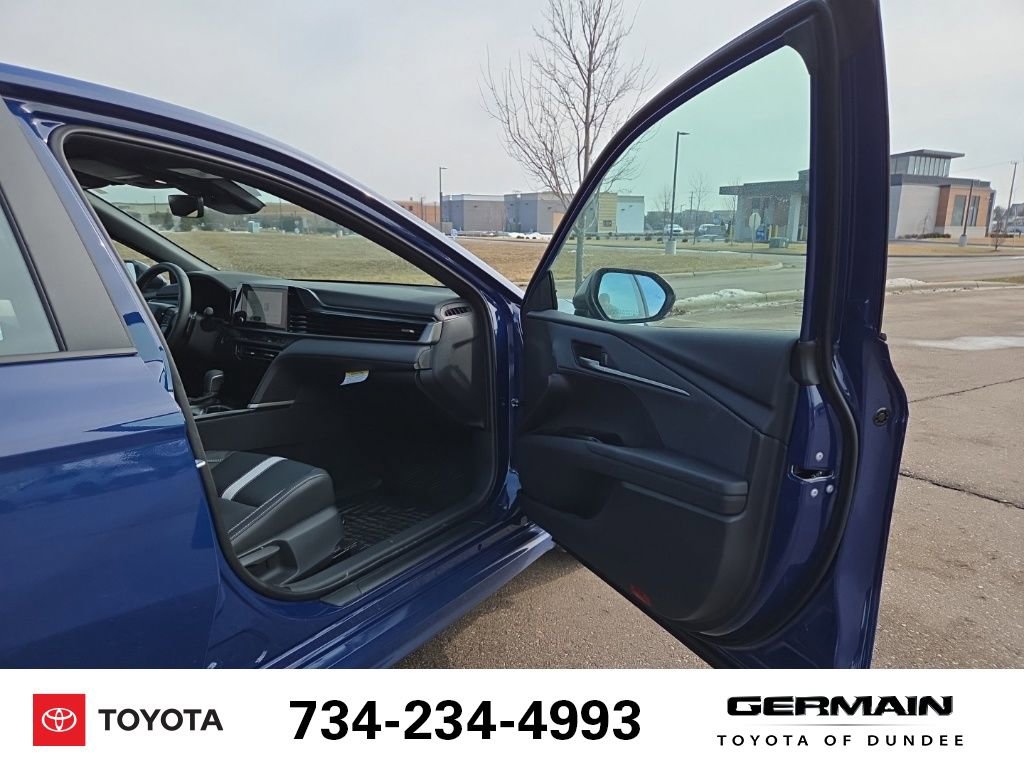 New 2026 Toyota Camry SE image 23