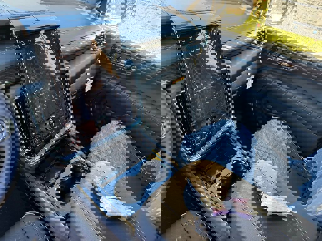 New 2026 GMC Yukon Elevation image 30