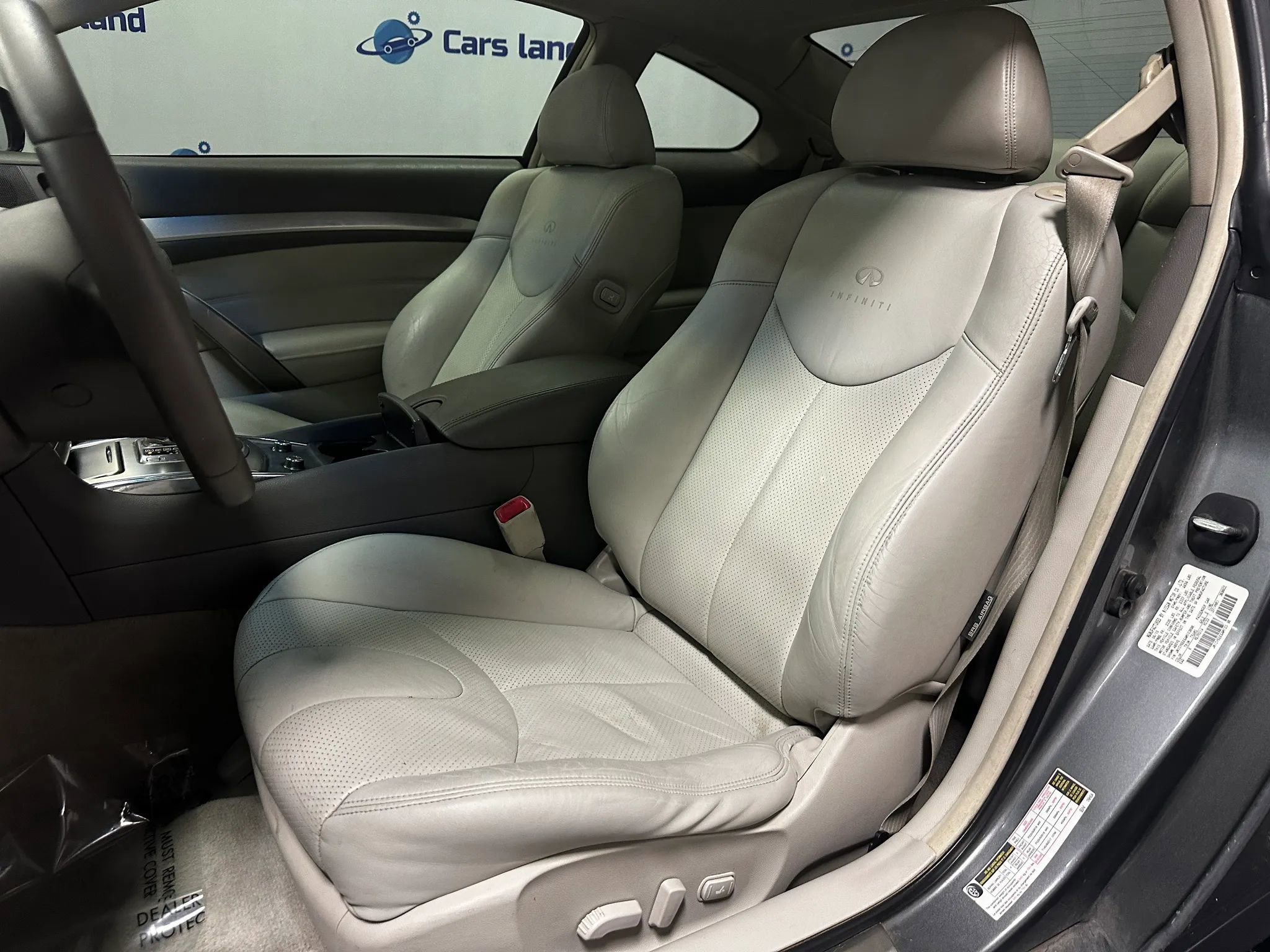 Used 2010 INFINITI G37 Journey w/ Premium Pkg image 11