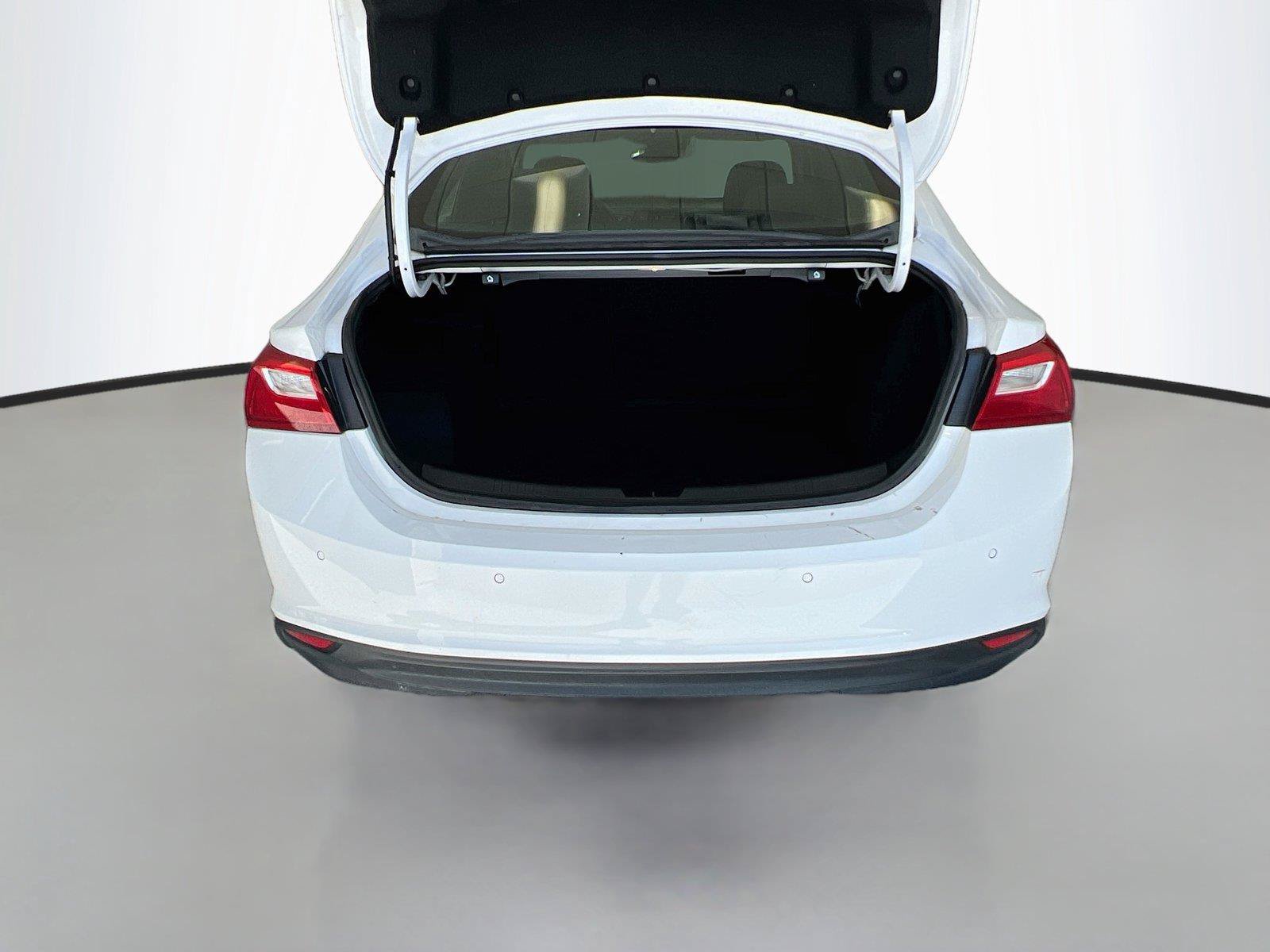 Used 2024 Chevrolet Malibu LT FWD image 25