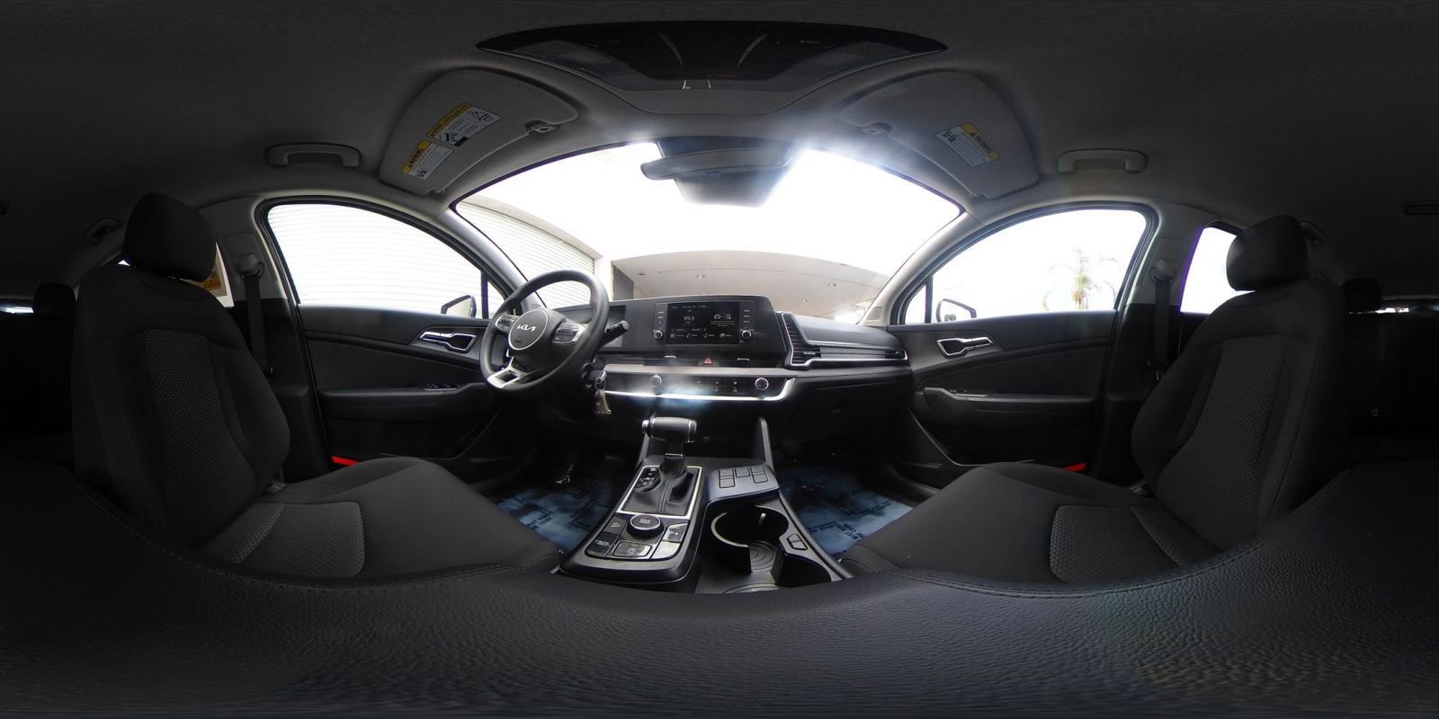 Used 2025 Kia Sportage LX FWD image 41