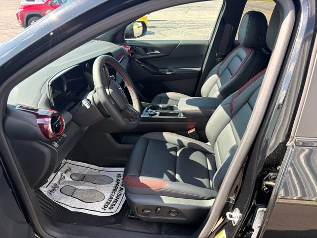 New 2026 Chevrolet Equinox RS w/ Convenience Package III AWD/4WD image 13