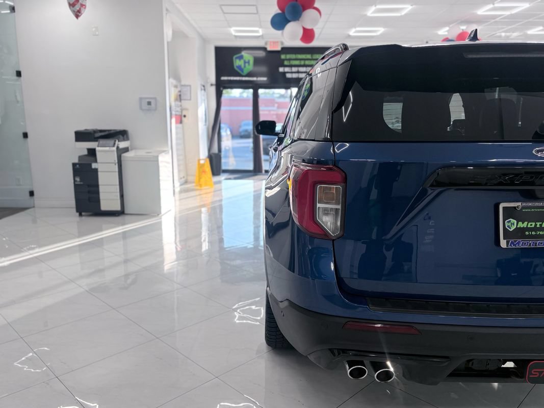 Used 2020 Ford Explorer ST w/ ST Street Pack AWD/4WD image 13