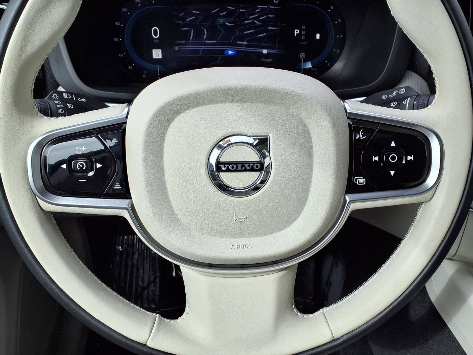 Certified 2023 Volvo XC60 B5 Plus image 12