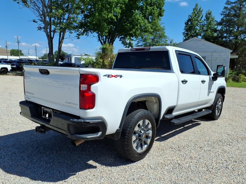 Used 2023 Chevrolet Silverado 2500 Custom w/ Custom Convenience Package AWD/4WD image 7