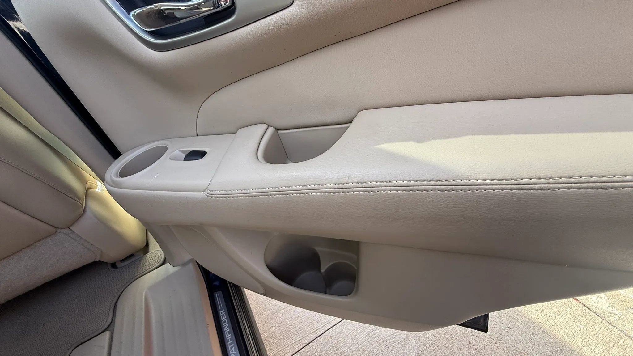 Used 2013 Nissan Pathfinder SL w/ SL Premium Pkg AWD/4WD image 15