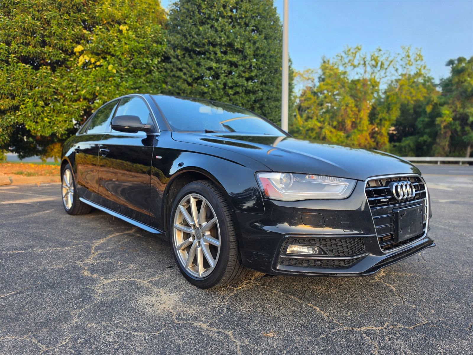 Used 2016 Audi A4 2.0T Premium Plus w/ Technology Package AWD/4WD image 4