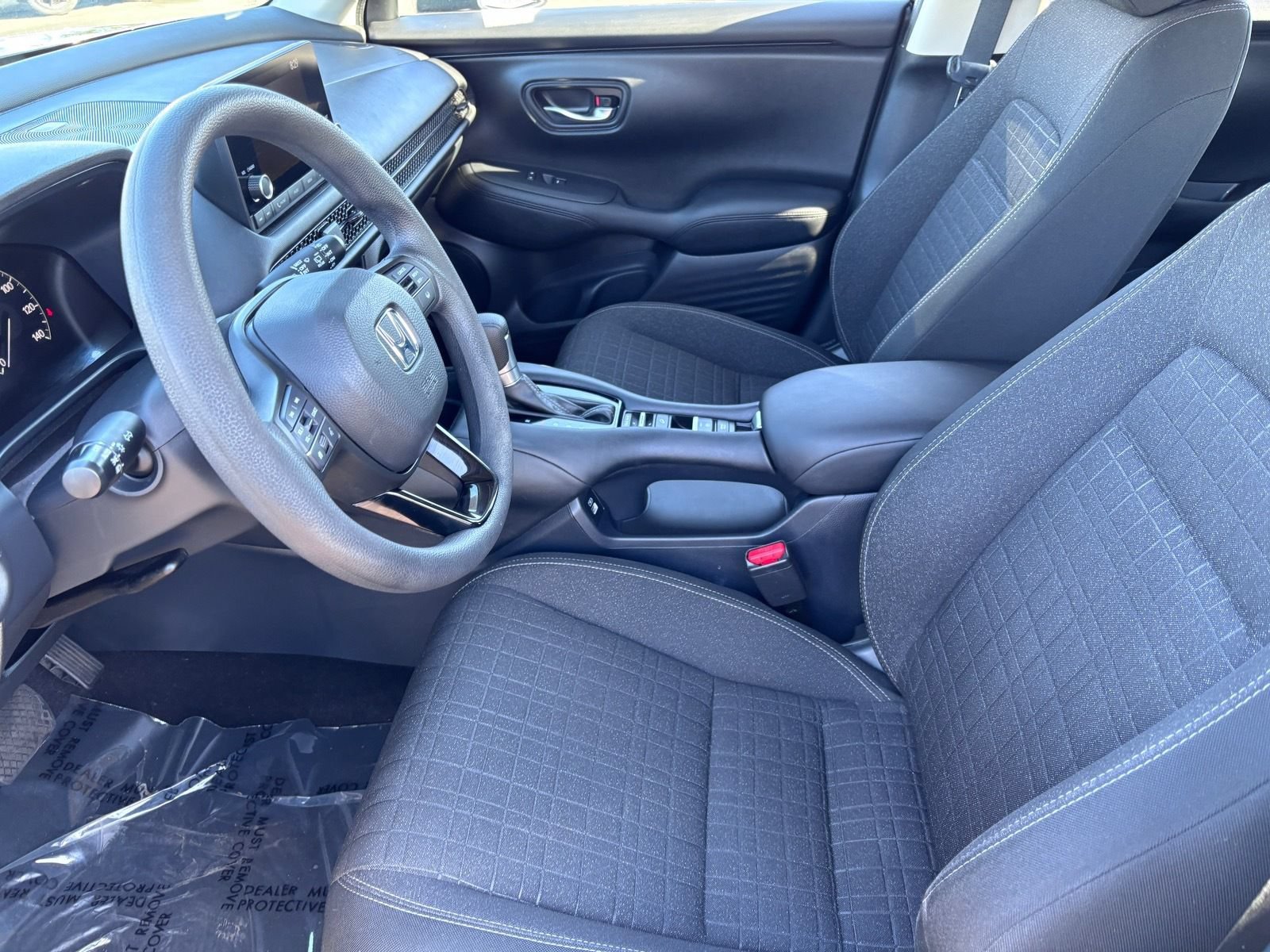 Certified 2023 Honda HR-V LX image 17