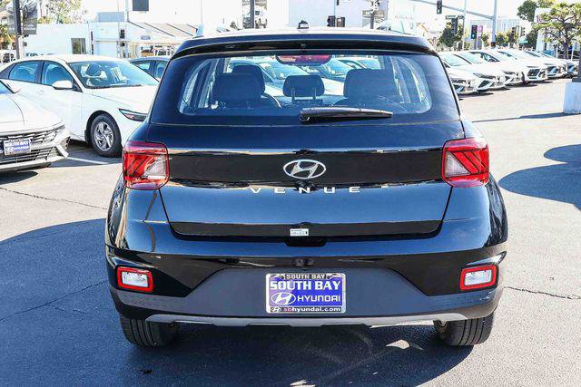New 2026 Hyundai Venue SEL FWD image 5