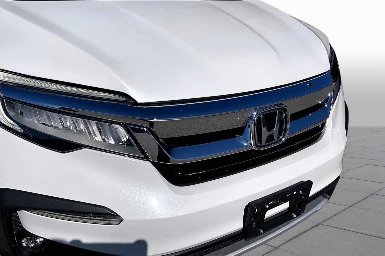 Used 2022 Honda Pilot Touring image 32