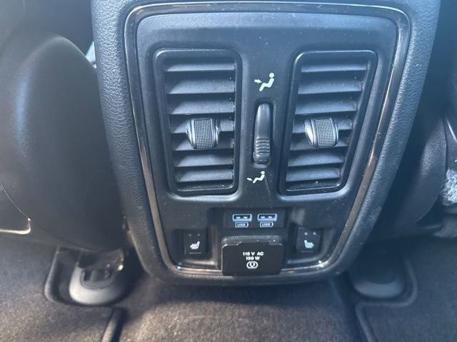 Used 2020 Jeep Grand Cherokee Overland image 27