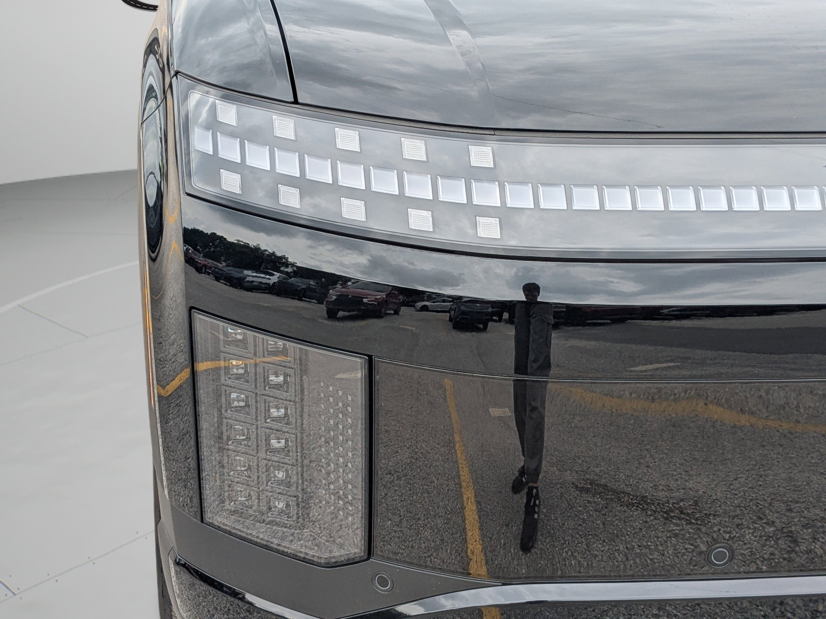 Certified 2026 Hyundai Ioniq 9 SE AWD/4WD image 32