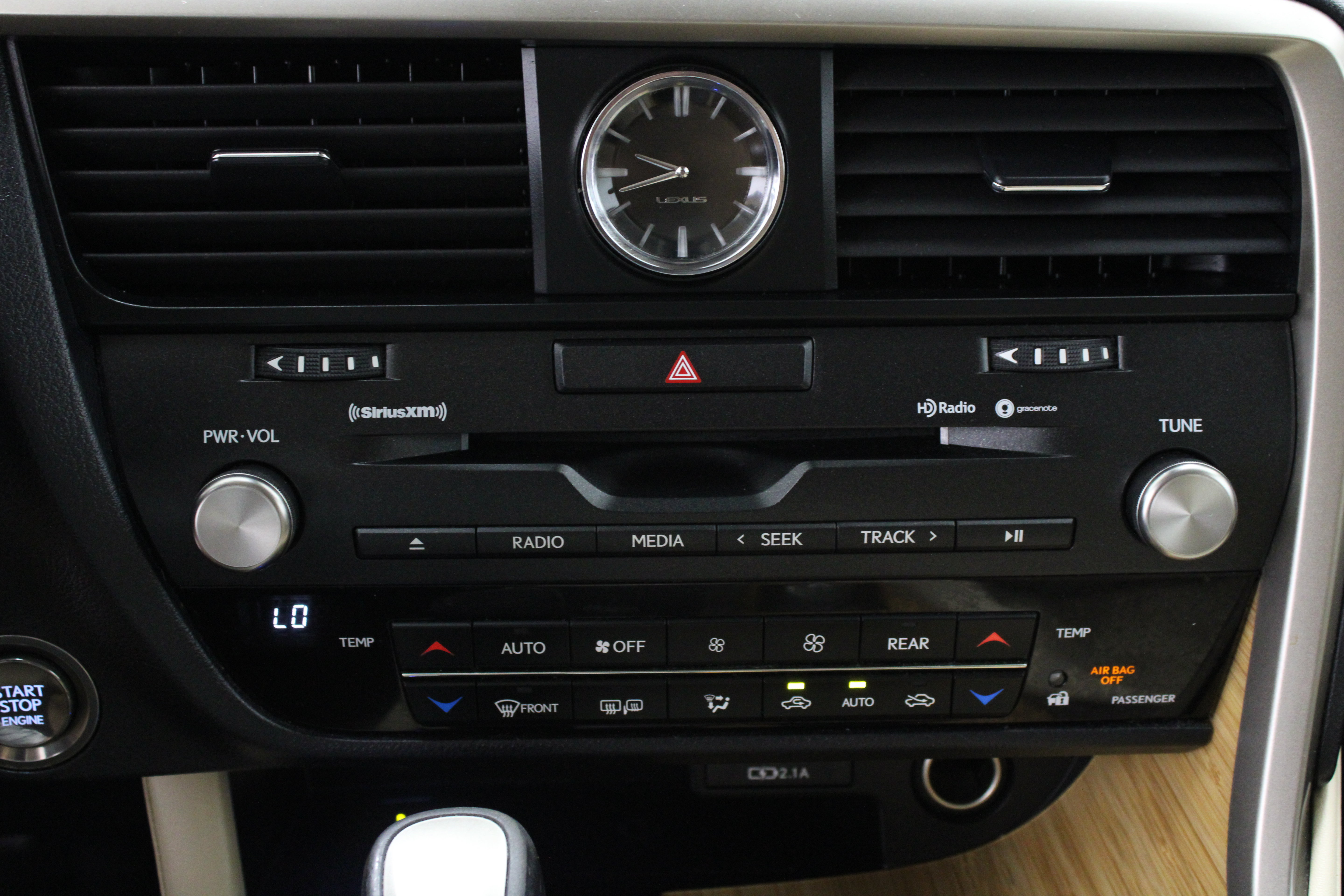Used 2022 Lexus RX 350L FWD w/ Premium Package image 20