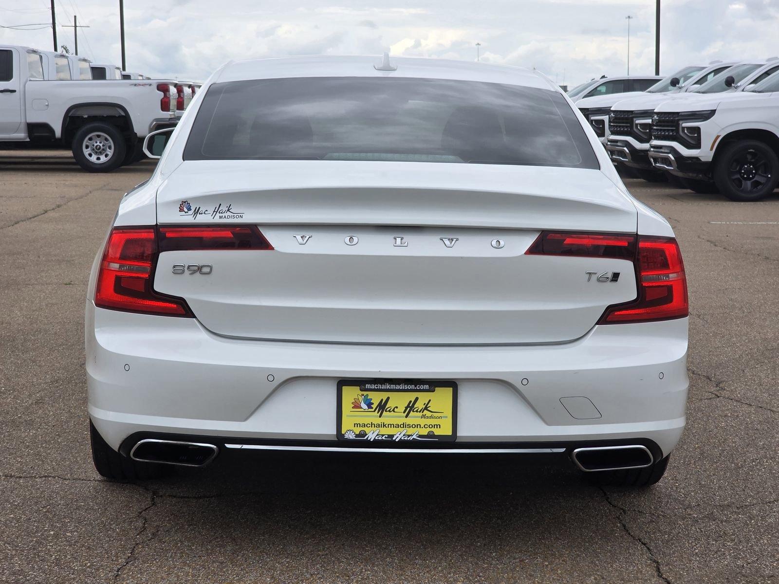 Used 2017 Volvo S90 T6 Momentum w/ Vision Package AWD/4WD image 6
