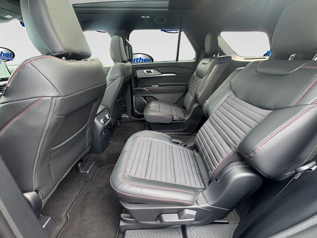 New 2026 Ford Explorer ST-Line w/ ST-Line Street Pack AWD/4WD image 11