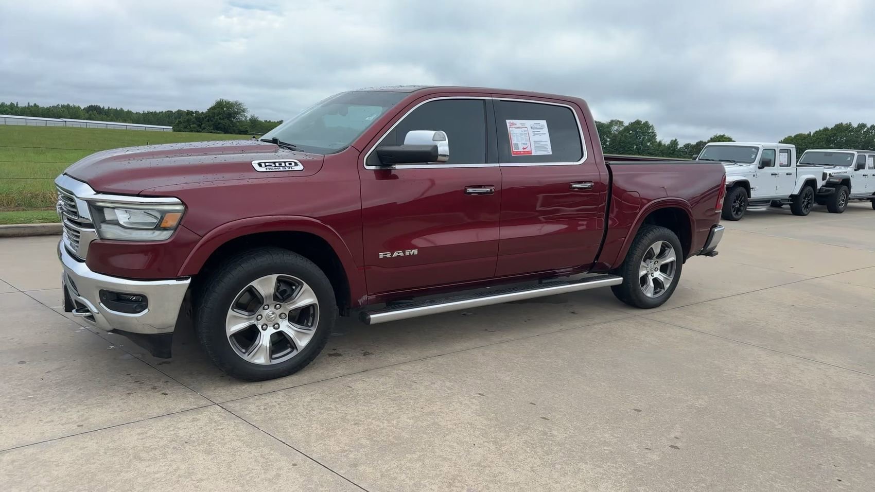 Used 2020 RAM 1500 Laramie AWD/4WD image 5