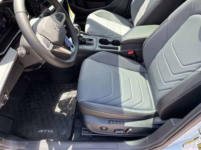 New 2025 Volkswagen Jetta SEL image 10