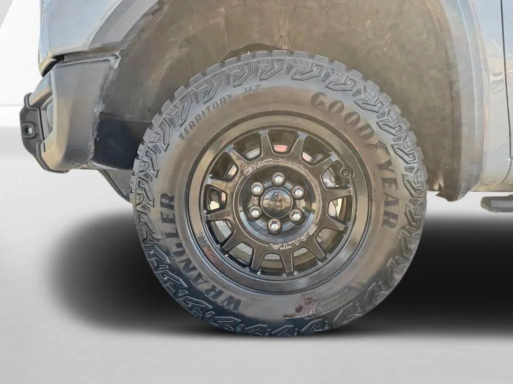 Used 2024 GMC Sierra 1500 AT4X w/ AT4X AEV Edition AWD/4WD image 37