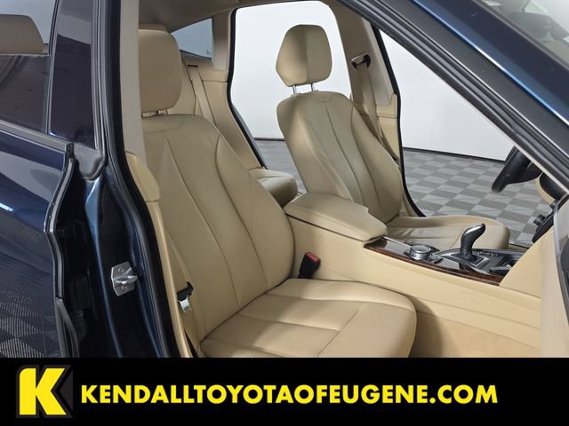 Used 2014 BMW 335i Gran Turismo xDrive AWD/4WD image 29