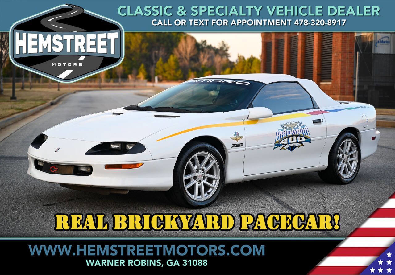 Used 1997 Chevrolet Camaro Z28 image 1