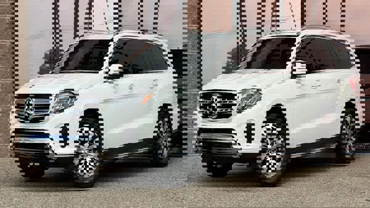 Used 2019 Mercedes-Benz GLS 450 4MATIC image 4