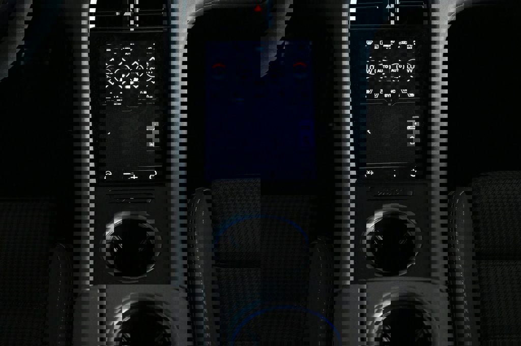 Certified 2025 Porsche Taycan 4 Cross Turismo image 16