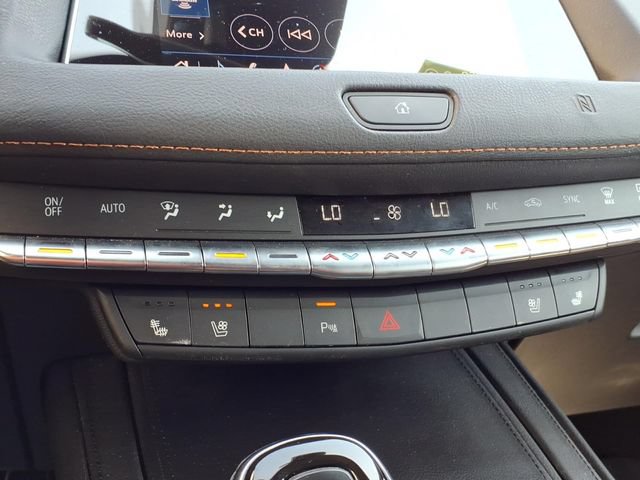 Used 2021 Cadillac XT4 Sport w/ Sun And Sound Package AWD/4WD image 28
