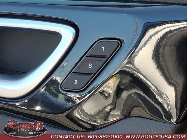 Used 2025 Jeep Compass Limited w/ Elite Group AWD/4WD image 25